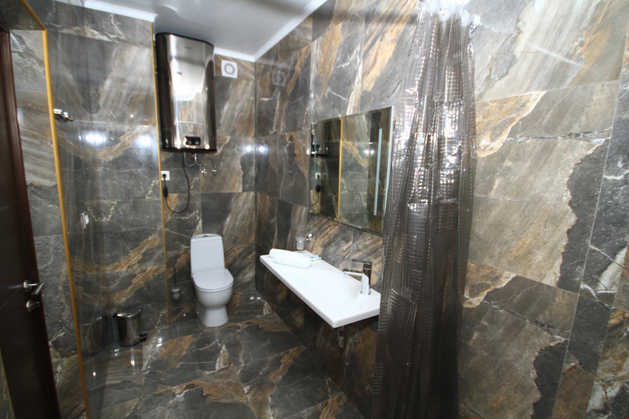 Hotel Bereg Evkaliptov Tsandrypsj Buitenkant foto