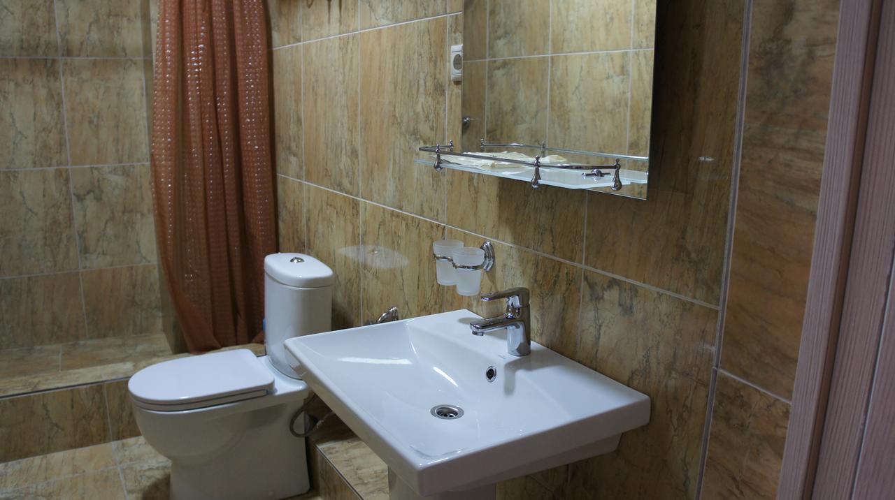 Hotel Bereg Evkaliptov Tsandrypsj Buitenkant foto