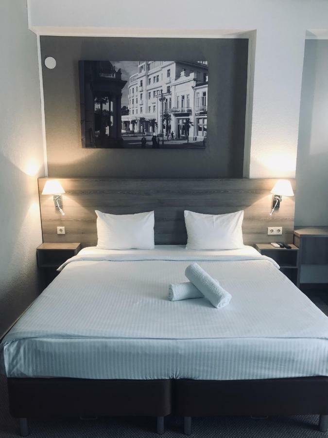 Hotel Bereg Evkaliptov Tsandrypsj Buitenkant foto